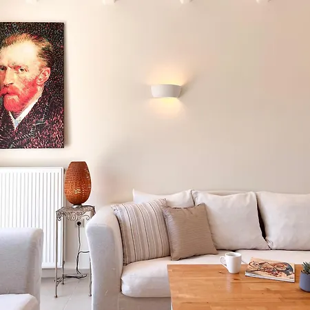 Sea Breeze - With A View * Bouzaíika