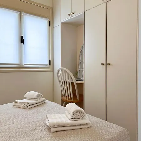 Sea Breeze - With A View 別荘