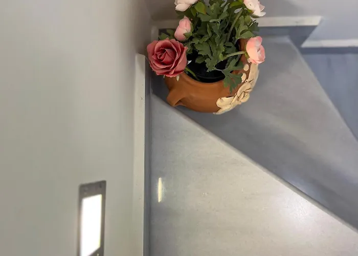 Sea Breeze - With A View Bouzaíika